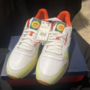 Size 13- Reebok Classic Leather FP 420